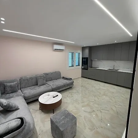 Prive & Apartman Tirana
